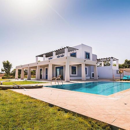 The "Perfect Beach House" Villa Lakhania Esterno foto