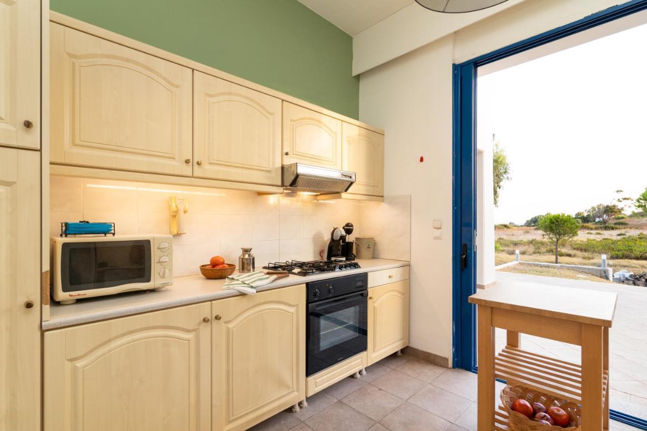 The "Perfect Beach House" Villa Lakhania Esterno foto