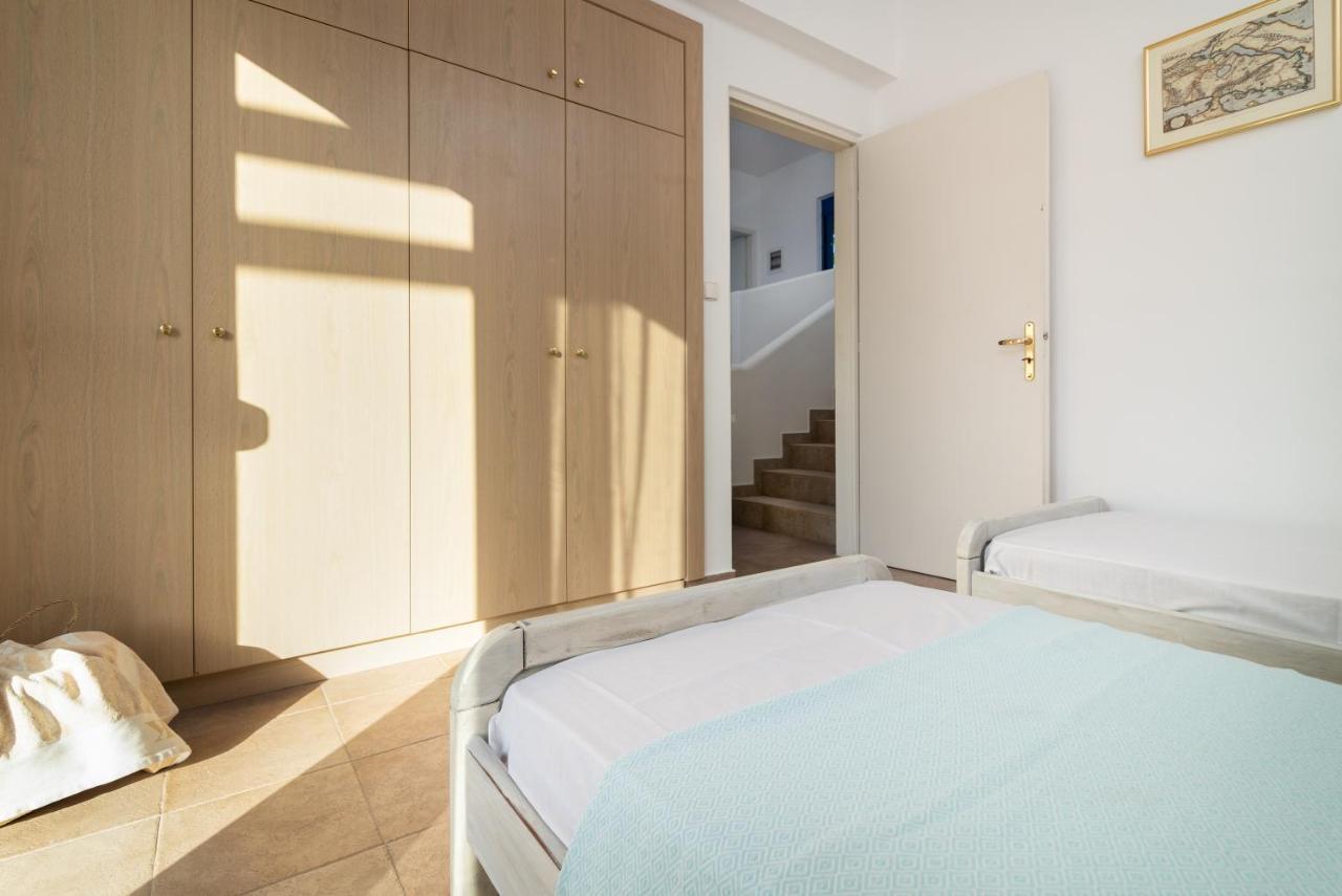 The "Perfect Beach House" Villa Lakhania Esterno foto