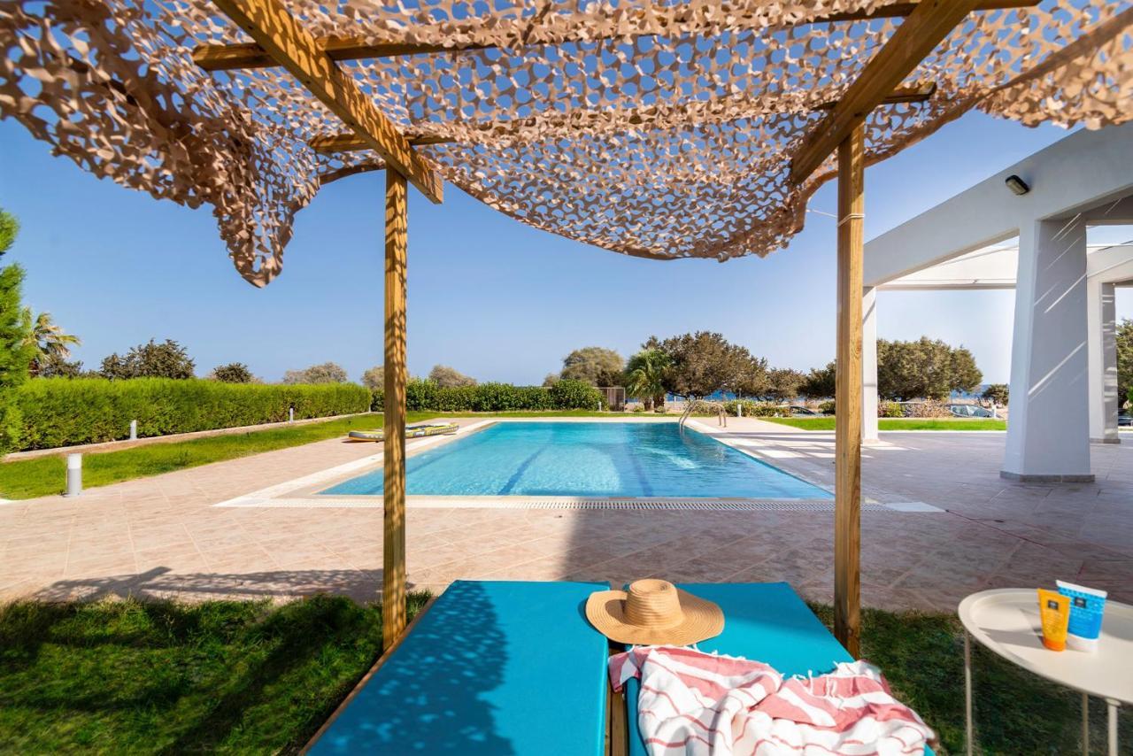 The "Perfect Beach House" Villa Lakhania Esterno foto